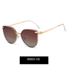 Load image into Gallery viewer, Kanspace Women Cat Eye Glasses Frames  2 In 1 Magnetic Clip On Polarized Sunglasses Myopia Prescription Eyewear 95802
