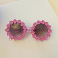 Load image into Gallery viewer, Kids Cute Sunglasses Round Flower Children Sunglasses Girls Baby Shades Glasses UV400 Outdoor Sun Protection Eyewear
