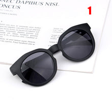 Load image into Gallery viewer, Kids Sunglasses Colorful Reflective Mirror Boys Girls Children Classic Retro Cute Sun Glasses Round Eyewear UV400