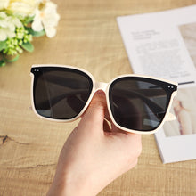 Load image into Gallery viewer, Korea All Match Sunglasses Celebrity Style Sun Glasses Male Black Eyeglasses Goggles Traveling Street Shooting Eyewear UV400
