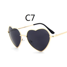 Load image into Gallery viewer, Korea Harajuku Retro Color Sunglasses Transparent Gradient Round Face Love Heart Sunglasses