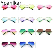 Load image into Gallery viewer, Korea Harajuku Retro Color Sunglasses Transparent Gradient Round Face Love Heart Sunglasses