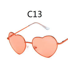 Load image into Gallery viewer, Korea Harajuku Retro Color Sunglasses Transparent Gradient Round Face Love Heart Sunglasses
