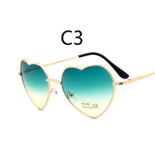 Load image into Gallery viewer, Korea Harajuku Retro Color Sunglasses Transparent Gradient Round Face Love Heart Sunglasses
