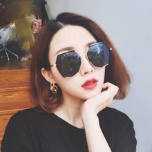 Load image into Gallery viewer, Korea ulzzang Harajuku streetwear vintage personality sunglasses women ins simple casual female Vintage sunglasses