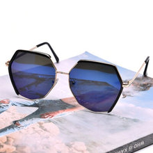 Load image into Gallery viewer, Korea ulzzang Harajuku streetwear vintage personality sunglasses women ins simple casual female Vintage sunglasses