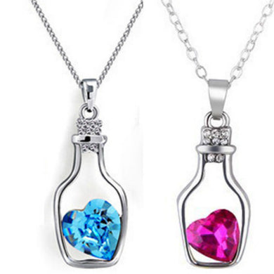 Korean Fashion Peach Heart-shaped Female Necklace Love Drift Bottle Clavicle Chain Inlaid Crystal Pendants Elegant Necklace