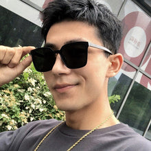 Load image into Gallery viewer, Korean Style Sunglasses for Men /women Summer Harajuku  Sun Glasses Female Retro Rivet Eyewear UV400 Gafas De Sol