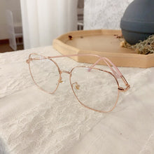 Load image into Gallery viewer, Korean Version of Literary Retro Square Flat Mirror Female Harajuku Large Frame Concave Shape Myopia Metal Spectacle Frame