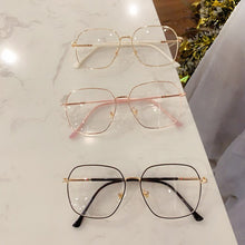 Load image into Gallery viewer, Korean Version of Literary Retro Square Flat Mirror Female Harajuku Large Frame Concave Shape Myopia Metal Spectacle Frame