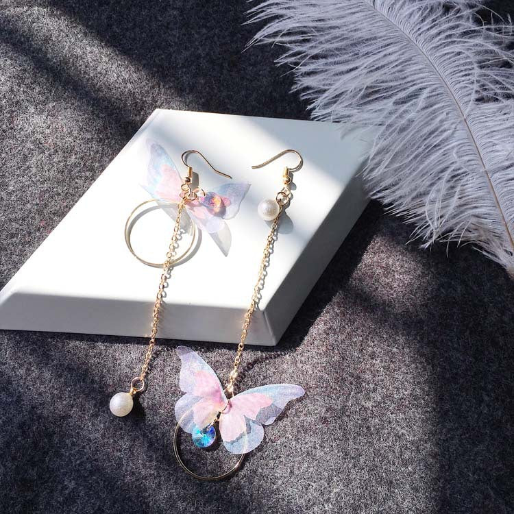 Korean retro asymmetric butterfly imitation pearl alloy earrings long section of the wings and earrings