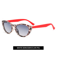 Load image into Gallery viewer, LIOUMO 2023 Cateye Sunglasses Polarized For Women Classic Ladies Small Frame Cat Eye Eyewear Gradient lunette de soleil femme