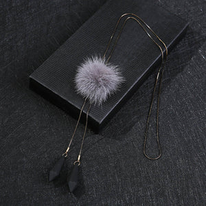 New Fashion All-match Sweater Pom Pom Long Pendant Necklaces For Women Elegant Female Pompon Fur Necklace N1096