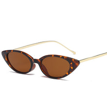 Carica l&#39;immagine nel visualizzatore di Gallery, Occhiali da sole Cat Eye da donna Occhiali da sole da donna di marca Designer Fashion Occhiali da sole con montatura piccola per tendenza femminile Glasees UV400 O5 