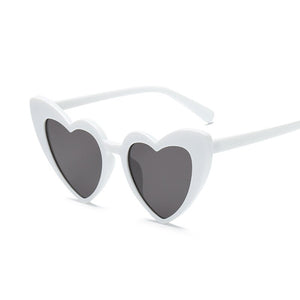 Ladies Heart Shaped Sunglasses Plastic Women Brand Designer Rimless LOVE Clear Ocean Lenses Sun Glasses Oculos