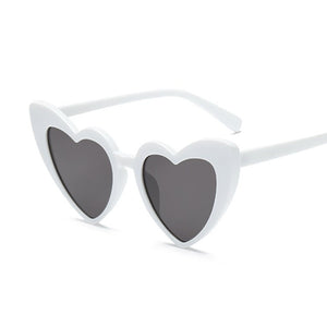 Ladies Heart Shaped Sunglasses Plastic Women Brand Designer Rimless LOVE Clear Ocean Lenses Sun Glasses Oculos