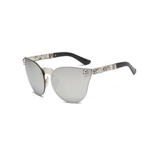 Carica l&#39;immagine nel visualizzatore di Gallery, Ladies Men&#39;s  Skull Skull Gothic Sunglasses Oversized Frame Metal Sunglasses