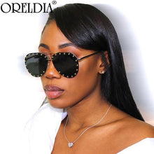 Load image into Gallery viewer, Ladies Metal Rivet Pilot Sunglasses 2023 Women Men  Personality Glasses Designer Eyewear Shades Glasses UV400 Eyeglasses
