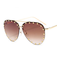 Load image into Gallery viewer, Ladies Metal Rivet Pilot Sunglasses 2023 Women Men  Personality Glasses Designer Eyewear Shades Glasses UV400 Eyeglasses