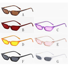 Carica l&#39;immagine nel visualizzatore di Gallery, Ladies retro cat eye sunglasses retro small frame UV400 glasses small frame cat eye ladies sunglasses glasses очки X*
