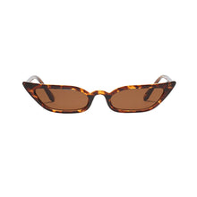 Carica l&#39;immagine nel visualizzatore di Gallery, Ladies retro cat eye sunglasses retro small frame UV400 glasses small frame cat eye ladies sunglasses glasses очки X*