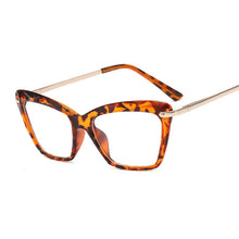 Carica l&#39;immagine nel visualizzatore di Gallery, Lady Cat Eye Glasses Frames for Women Sexy Oversized Metal Frame Brand Designer Optical EyeGlasses Transparent Eyewear