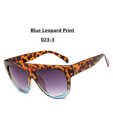 Carica l&#39;immagine nel visualizzatore di Gallery, Lady Flat top Oversized Sunglasses Women Retro Female Big Frames UV400 Cat Eye Sunglass Electroplated Rivet Sun Glasses Shades