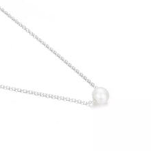 Carica l&#39;immagine nel visualizzatore di Gallery, Laramoi Simple Imitation Pearl Pendant Necklace Women Stainless Steel Thin Chain Choker Birthday Gift Fahion Jewelry Wholesale