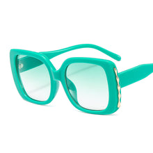Load image into Gallery viewer, Large Frame Red and Green Color Men&#39;s and Women&#39;s Sunglasses Personality Versatile Trend Sunglasses