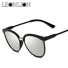 Load image into Gallery viewer, LeonLion 2023 Brand Designer Cat Eye Sunglasses Women  Plastic Sun Glasses Classic Retro Outdoor Gafas De Sol Mujer UV400