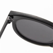 Load image into Gallery viewer, LeonLion 2023 Candies Brand Designer Sunglasses Women  Plastic Sun Glasses Classic Retro Outdoor Oculos De Sol Gafas UV400