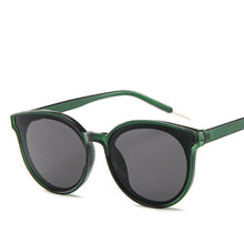 Load image into Gallery viewer, LeonLion 2023 Candies Brand Designer Sunglasses Women  Plastic Sun Glasses Classic Retro Outdoor Oculos De Sol Gafas UV400