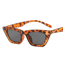 Load image into Gallery viewer, LeonLion 2023 Cat Eye Sunglasses Women Vintage Small Glasses Women  Brand Eyewear Women Retro Cateye Gafas De Sol Mujer
