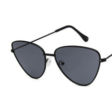 Load image into Gallery viewer, LeonLion 2023 Cateye Street Beat Sunglasses Women  Alloy Mirror Eyeglasses Vintage Outdoor Oculos De Sol Gafas UV400