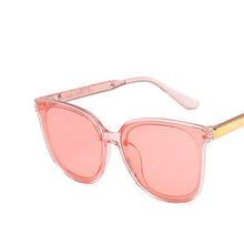 Load image into Gallery viewer, LeonLion 2023 Cateye Sunglasses Women Brand Designer Retro Glasses Women Vintage Sunglasses Women  Oculos De Sol Feminino