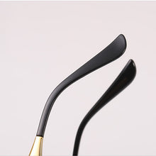 Load image into Gallery viewer, LeonLion 2023 Cateye Sunglasses Women Brand Designer Retro Glasses Women Vintage Sunglasses Women  Oculos De Sol Feminino