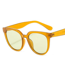 Load image into Gallery viewer, LeonLion 2023 Cateye Sunglasses Women  Brand Glasses For Women/Men Retro Eyeglasses Women Round Oculos De Sol Feminino