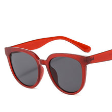 Load image into Gallery viewer, LeonLion 2023 Cateye Sunglasses Women  Brand Glasses For Women/Men Retro Eyeglasses Women Round Oculos De Sol Feminino