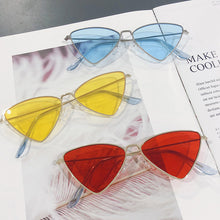 Load image into Gallery viewer, LeonLion 2023 Cateye Sunglasses Women  Brand Glasses For Women/Men Retro Eyeglasses Women Small Oculos De Sol Feminino