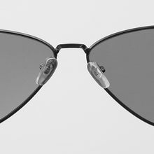 Load image into Gallery viewer, LeonLion 2023 Cateye Sunglasses Women  Brand Glasses For Women/Men Retro Eyeglasses Women Small Oculos De Sol Feminino