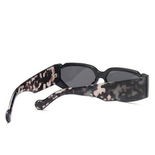 Load image into Gallery viewer, LeonLion 2023 Cateye Sunglasses Women  Cat Eye Women Glasses Brand Designer Eyeglasses For Women Classic Gafas De Sol