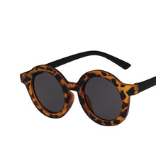 Load image into Gallery viewer, LeonLion 2023 Child Sunglasses Round Sun Glasses For Baby Eyeglasses Brand Designer Sunglasses Kids Candy Color Glasses