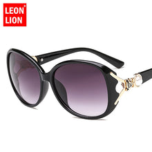 Load image into Gallery viewer, LeonLion 2023 Classic  Women Sunglasses Large Frame Lady Sun Glasses Vintage Plastic Shopping Oculos De Sol Feminino
