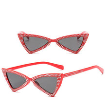 Load image into Gallery viewer, LeonLion 2023 Crystal Triangle Sunglasses Women Ocean Lens Classic Vintage Sun Glasses Outdoor UV400 Oculos De Sol Masculino
