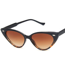 Load image into Gallery viewer, LeonLion 2023 Cateye Women Sunglasses Lady  Vintage Sun Glasses Retro Mirror Oculos De Sol Feminino UV400