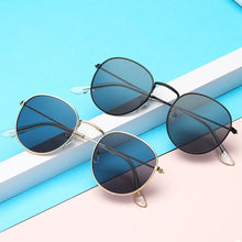 Load image into Gallery viewer, LeonLion 2022  Retro Sunglasses Men Round Vintage Glasses for Men/Women  Sunglasses Men Small Lunette Soleil Homme