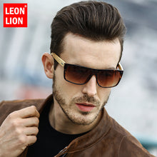 Load image into Gallery viewer, LeonLion 2023 Leopard Wood Sunglasses Men  Classic Polarized Eyewear Street Beat Vintage Outdoor Oculos De Sol Gafas UV400