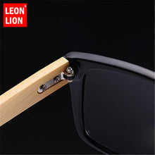 Load image into Gallery viewer, LeonLion 2023 Leopard Wood Sunglasses Men  Classic Polarized Eyewear Street Beat Vintage Outdoor Oculos De Sol Gafas UV400