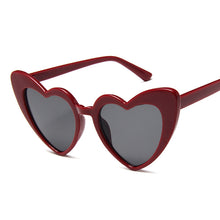 Load image into Gallery viewer, LeonLion 2023 Love Heart Sunglasses Women Vintage Eyeglasses Women/Men Metal Hinge Glasses Women Retro Eyewear Shades For Women