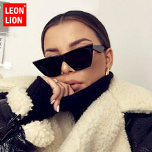 Load image into Gallery viewer, LeonLion 2023  Cateye Sunglasses Women Retro Glasses Women Brand Designer EyeWear For Women/Men Mirror Lentes De Sol Mujer